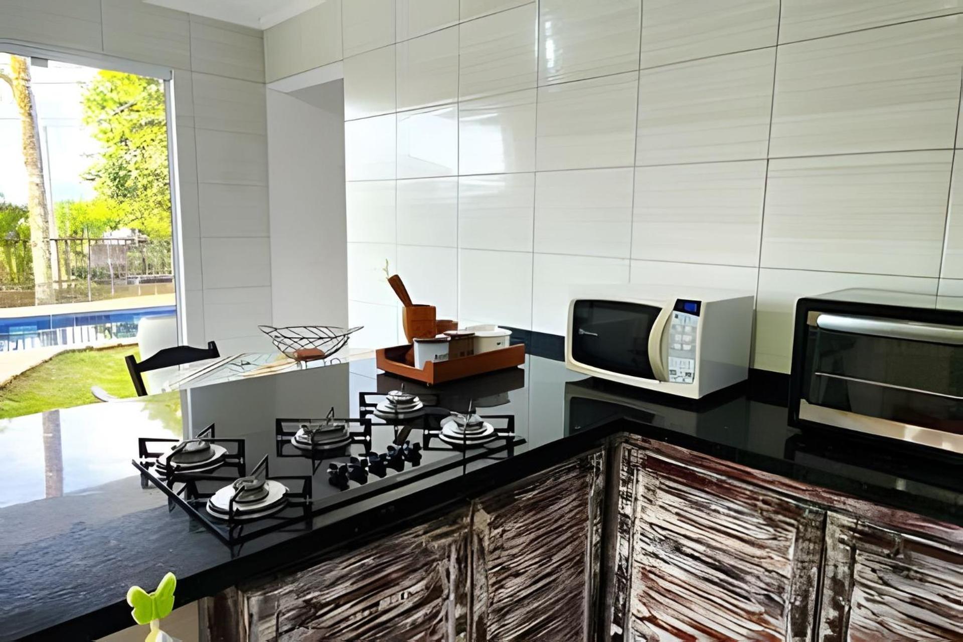 Bela Casa De 4 Suites Com Piscina E Vista - Curral Илябела Екстериор снимка